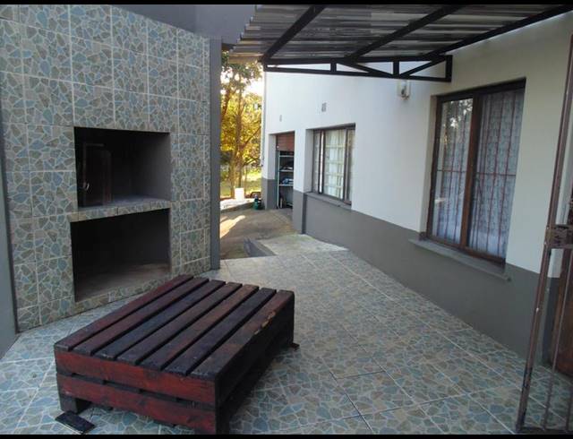 4 BEDROOM HOUSE FOR SALE IN WOODGRANGE